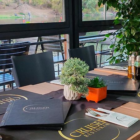 Cruiser Restoran Cuprija Ngoại thất bức ảnh